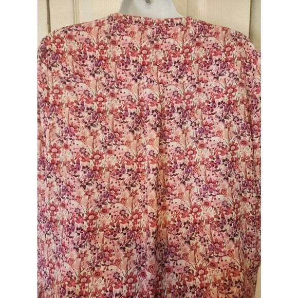 Floral Print Blouse - Picture 4 of 4